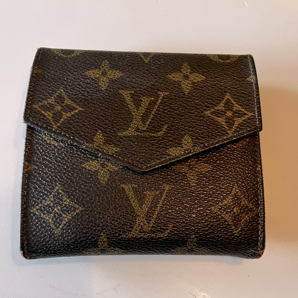 Louis Vuitton Monogram Wallet bifold‎ snap wallet
